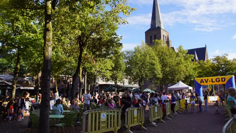 Zonnig en niet te warm; ideale omstandigheden voor lopers Halve Marathon in Deurne