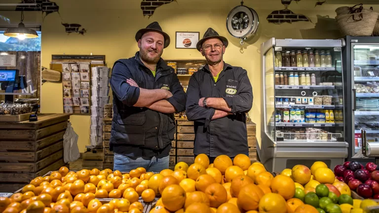 Verswinkel in Liessel wordt even heus restaurant met diner voor eenzame ouderen