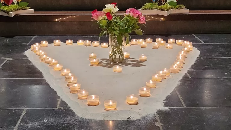 Wereldlichtjesdag in Deurne biedt verlichting aan ouders van overleden kinderen
