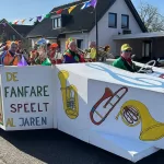 OPTOCHT NEERKANT (20)