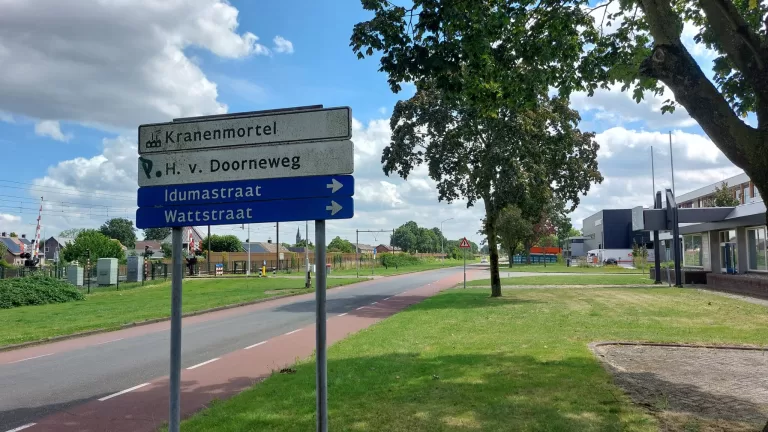 Omwonenden vrezen voor nog meer gevaarlijke stoffen op industrieterrein Kranenmortel in Deurne