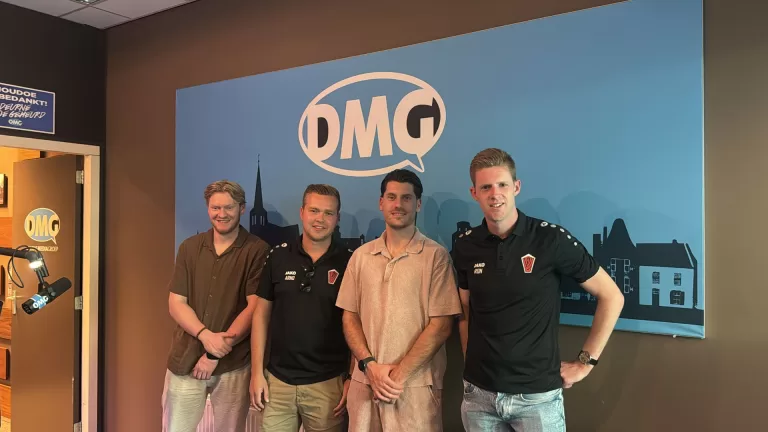 SJVV’ers Arno Keunen en Ron van der Werf te gast in voetbalpodcast Magische Spons