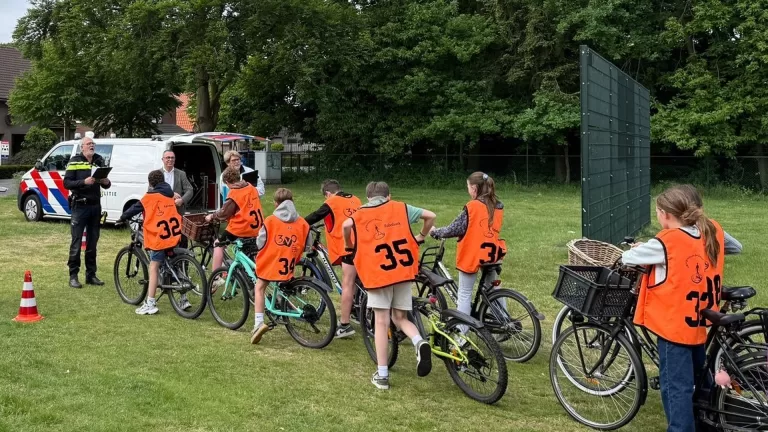 Verkeersexamens in Deurne; 291 leerlingen gaan veilig en met zelfvertrouwen op weg