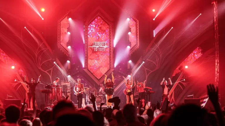 Deurnenaren touren met Tribute to TOTO door heel Nederland: ‘Dromen nog van buitenland’