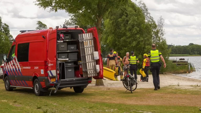 Hulpdiensten rukken massaal uit voor ‘vermiste’ zwemster in recreatieplas Berkendonk; blijkt loos alarm
