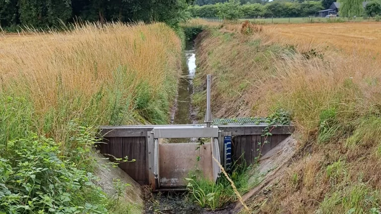 Waterschap scherpt onttrekkingsverbod aan door droogte: ‘Eerdere uitzonderingen komen te vervallen’