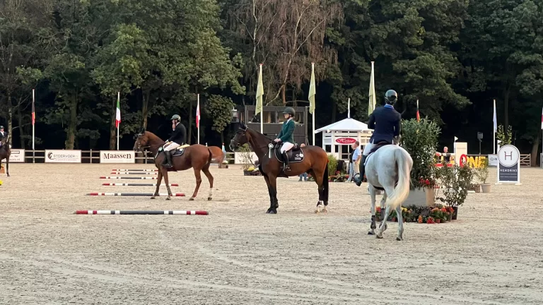 [VIDEO] Mooie prestaties van Henk van de Pol en Marriet Smit-Hoekstra bij CSI Deurne