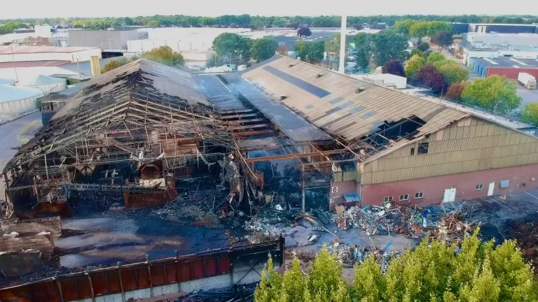 Gemeente en provincie zien geen noodzaak voor nader onderzoek naar brand bij Attero