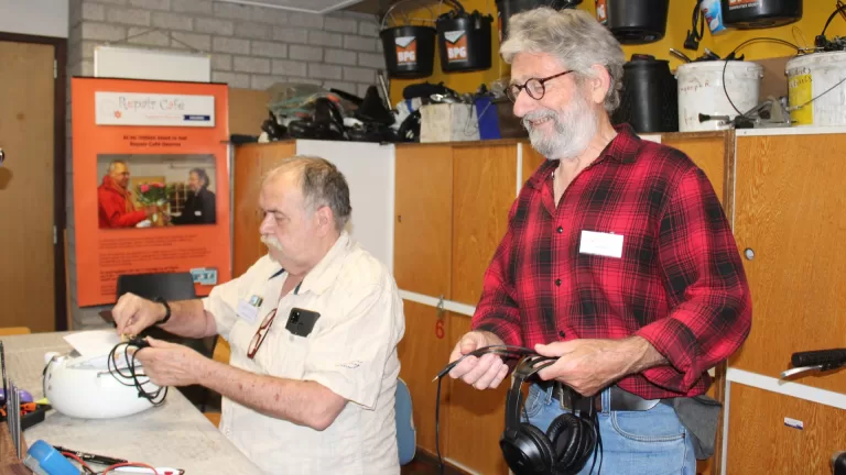 Oprichter Jan Berkers neemt afscheid van Repaircafé Deurne: ‘Laten zien wat mogelijk is met oude spullen’