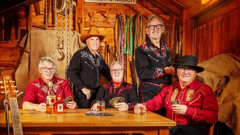 Oude tijden herleven in Deurne met optredens van coverbands Spoor 7 en On The Road Again