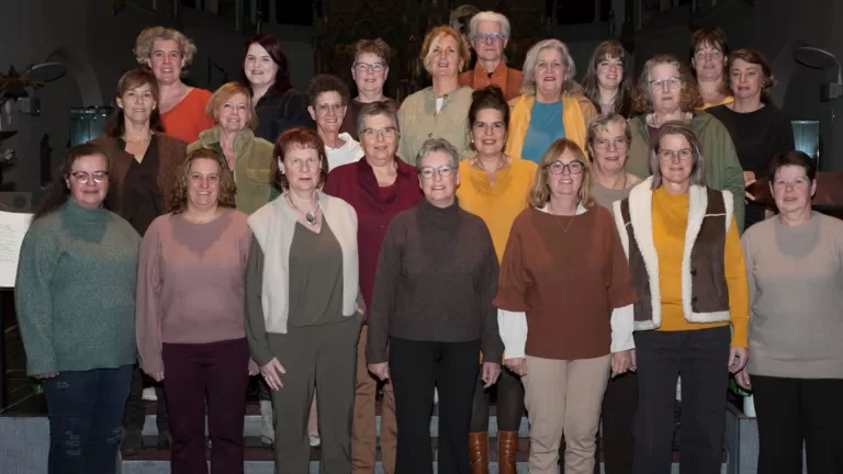 Dubbel robijnen jubileum voor CANDIDO en dirigent Marlies Joosten