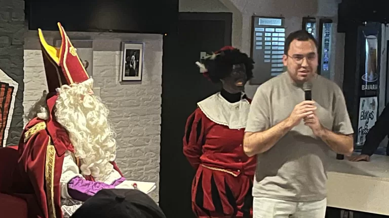 SJVV verlengt contract met hoofdtrainer Tim Jansen: ‘Perfecte persoon die aansluit bij ambities van vereniging’