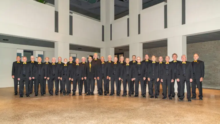 Deurnes Mannenkoor viert 50-jarig bestaan met concerten in kapel van Kloosterhotel Willibrordhaeghe