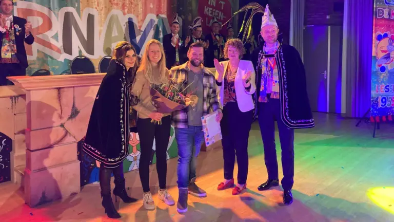 Gerard Matheij uit Liessel ontvangt Vetlirre Medallie; ‘Gradje weet hoe je een feestje moet bouwen’