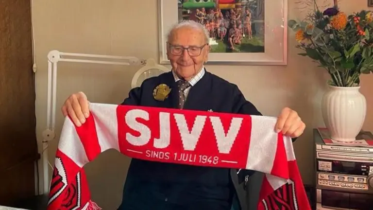 Oprichter voetbalclub SJVV Gerard Manders op 102-jarige leeftijd overleden