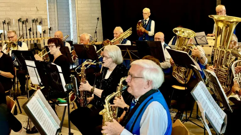 VrijeTijdsOrkest Deurne viert 40-jarig bestaan met eerste optreden van reeks jubileumconcerten