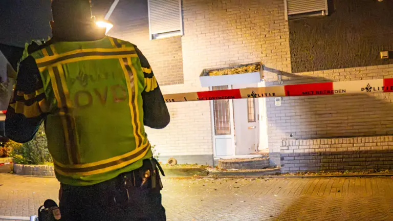 Deurnenaar (44) krijgt 1,5 jaar cel voor laten ontploffen van explosief bij woning in Helmond