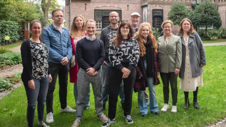 Toneelspelers Judaskus geven voorproefje in Museum De Wieger; hoe gezworen vrienden bittere rivalen werden