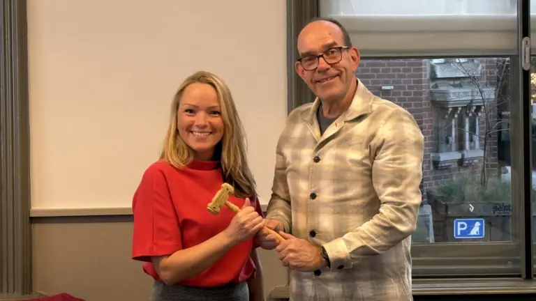 Mariëlle Biemans volgt Peter Eijsbouts op als voorzitter van Deurnese VVD