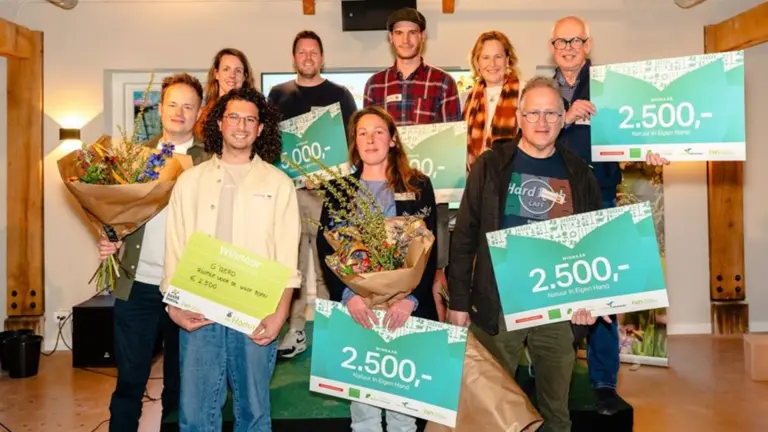 Coöperatie Stationspark Deurne wint cheque van 2.500 euro voor verdere vergroening van omgeving