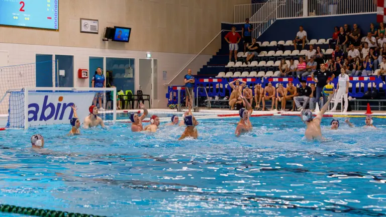 Deurnese Wout Serrarens wordt met PSV Waterpolo JO18 tweede van Nederland