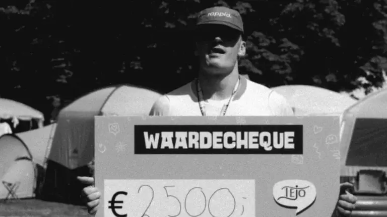 Deurnese Rowy van den Broek rent ondanks hitte 116 kilometer en zamelt ruim 2.500 euro in voor TEJO-huis