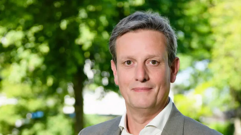 Joan van Rixtel praat inwoners op DMG Radio bij over zijn eerste ervaringen als nieuwe wethouder