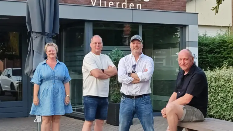 Nieuw evenement in Vlierden brengt bands uit hele regio samen: ‘Muziek maken met vrienden is mooiste wat er is’