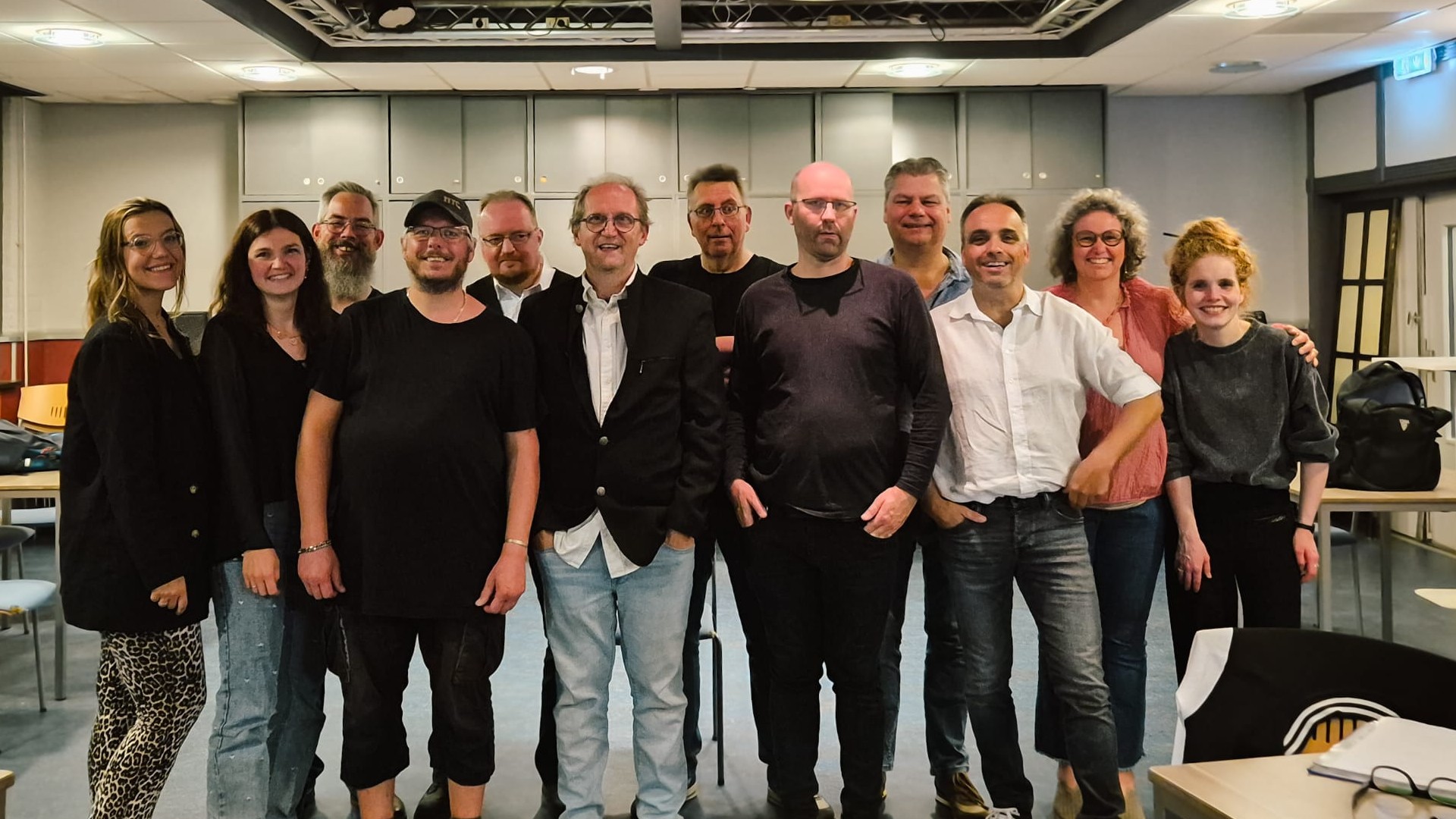 Peelcomedianten brengen wereldberoemd juryberaad naar Deurne: 'We willen bezoekers aan het denken ze