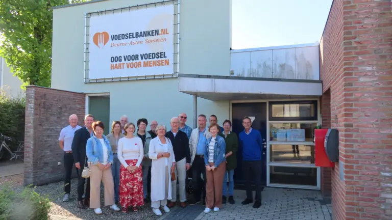 Gulle gevers zorgen voor nieuwe koel- en vriesinstallatie bij Voedselbank Deurne-Asten-Someren