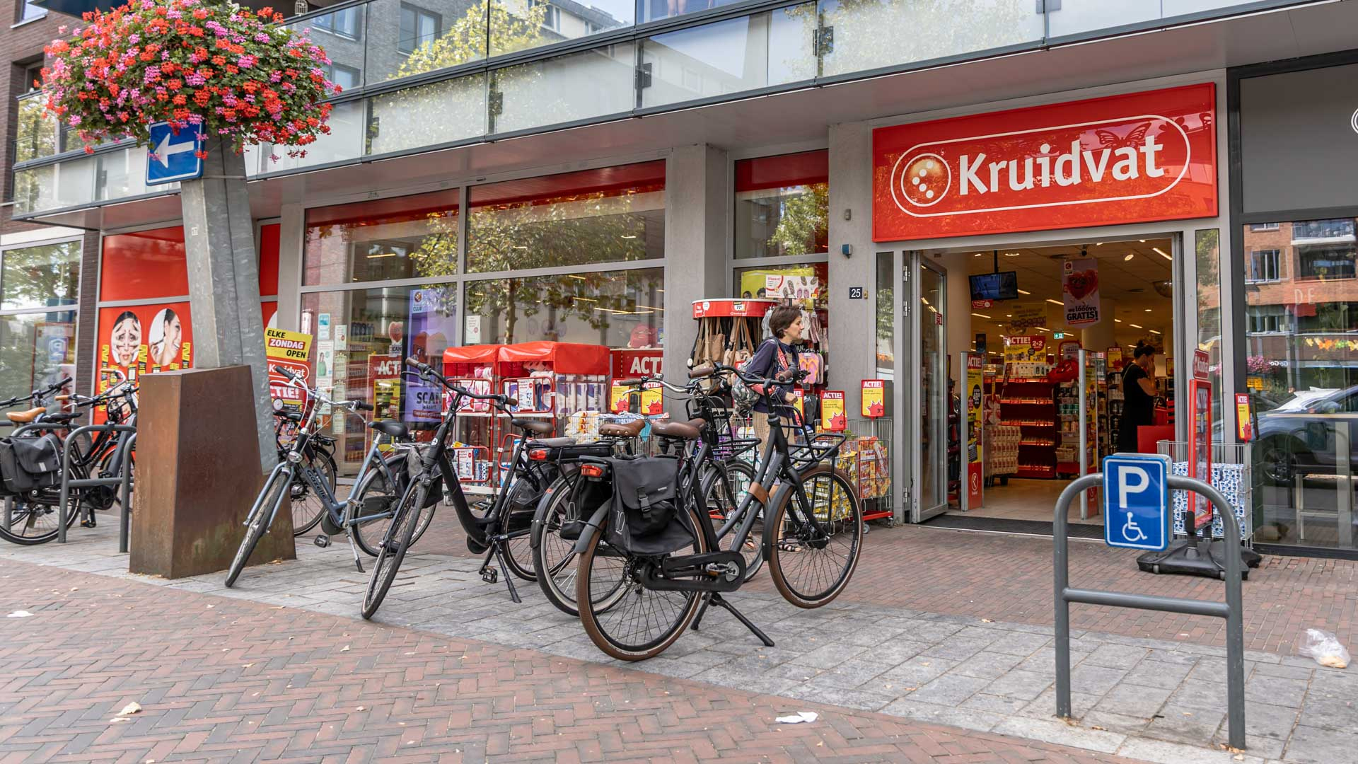 Gemeente Deurne doet onderzoek naar koopgedrag van inwoners: ‘Om goede keuzes voor de toekomst te ma