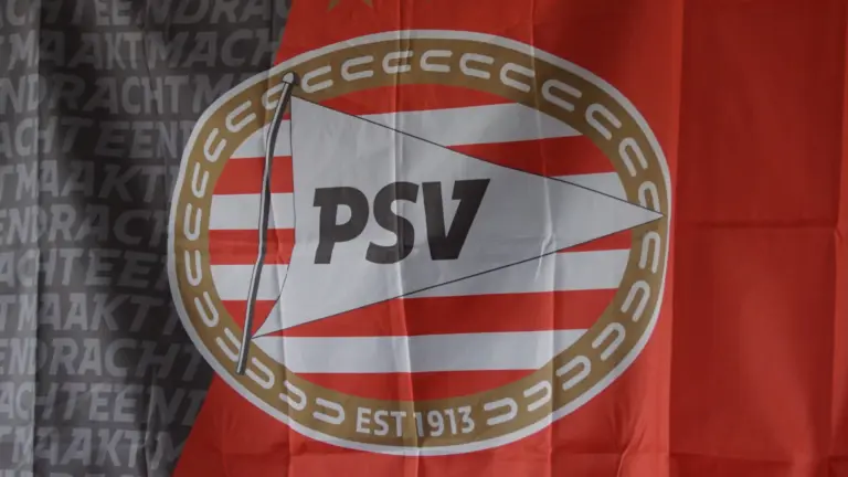 Drie Deurnenaren die erop los slaan na kampioenswedstrijd PSV krijgen taakstraf van 80 uur