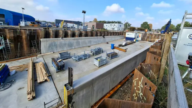Spoordek voor tunnel Binderendreef wordt ingeschoven: ‘Operatie die veel voorbereiding en precisie vraagt’